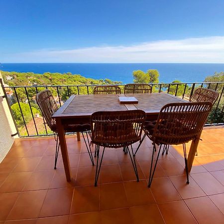 Pangsapuri 65 m² dengan 3 bilik tidur dan 3 bilik mandi peribadi di Calella de Palafrugell Luaran gambar