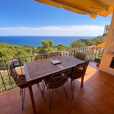 Pangsapuri 65 m² dengan 3 bilik tidur dan 3 bilik mandi peribadi di Calella de Palafrugell Luaran gambar