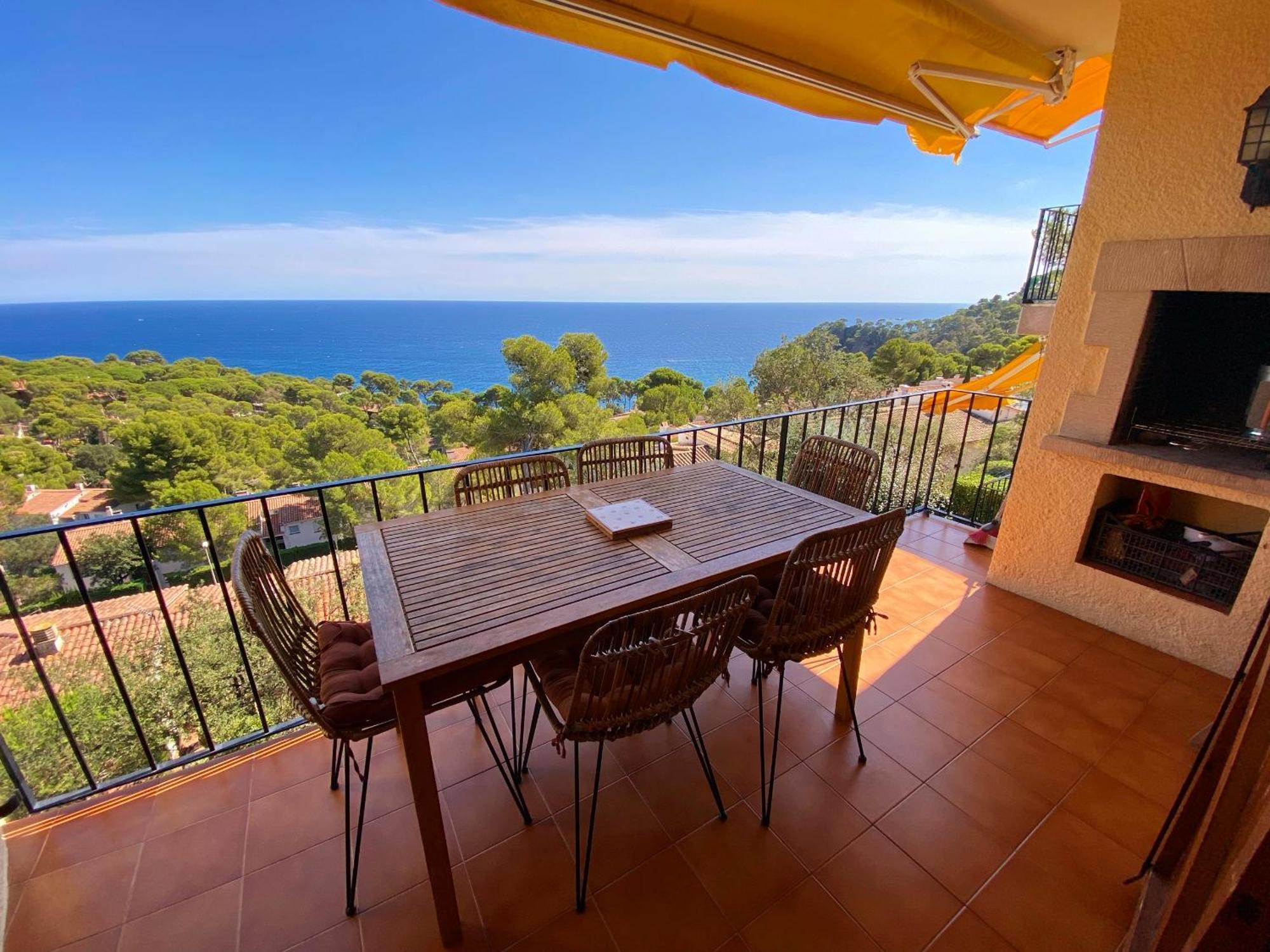 Pangsapuri 65 m² dengan 3 bilik tidur dan 3 bilik mandi peribadi di Calella de Palafrugell Luaran gambar